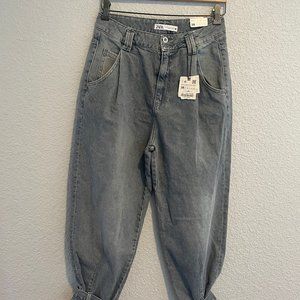 NWT- Zara Slouchy Denim Jeans
